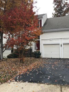 Montclair House: 5106 Higgins Drive
