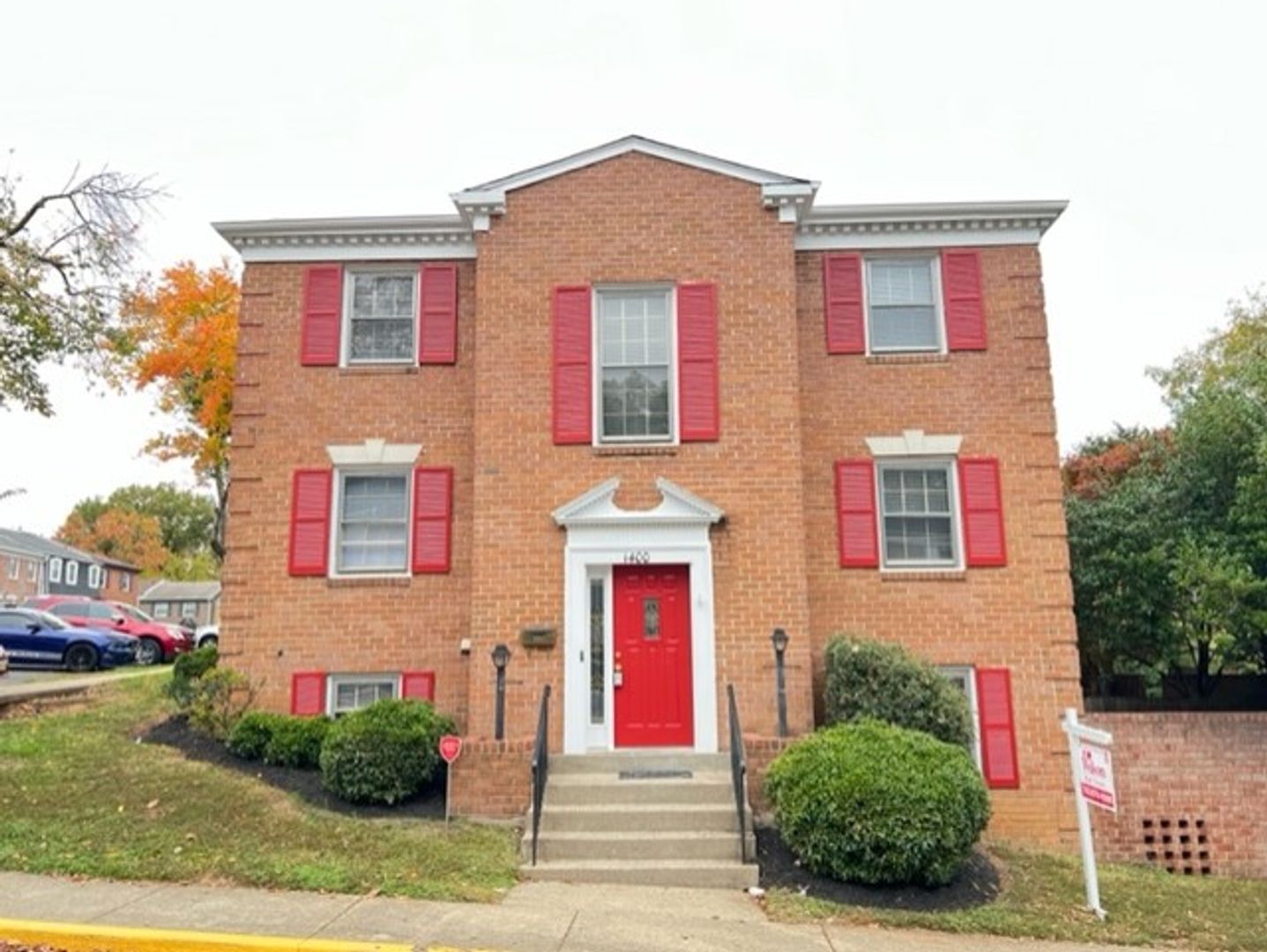 Woodbridge House: 1400 Admiral Dr