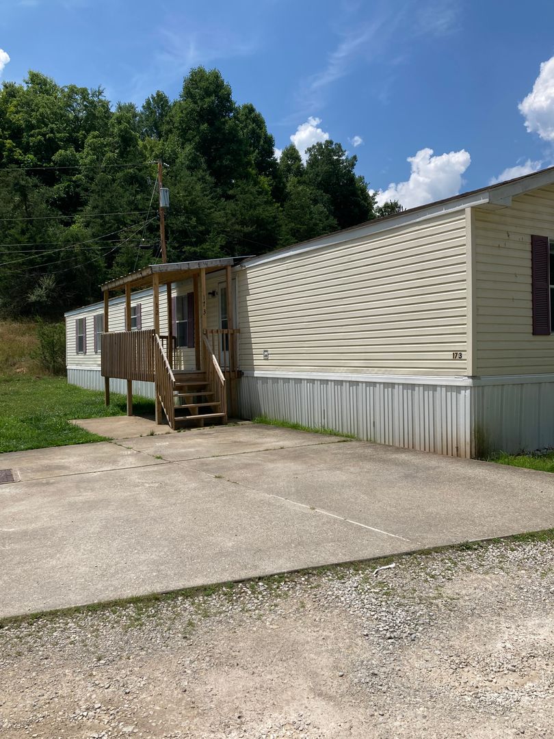 Kenna Apartment: P.O. Box 36