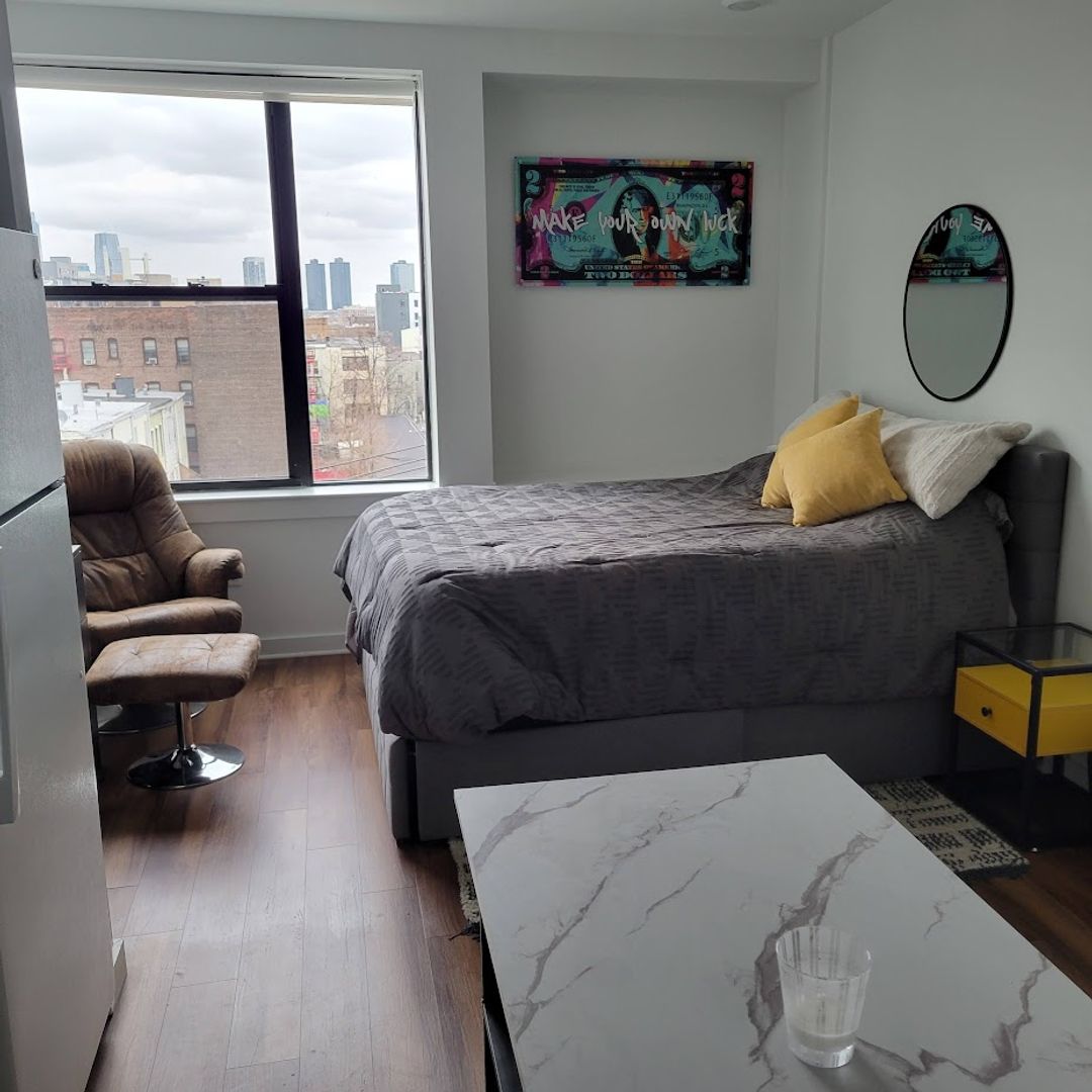 Jersey City, Journal Square Apartment: 253 Academy Street