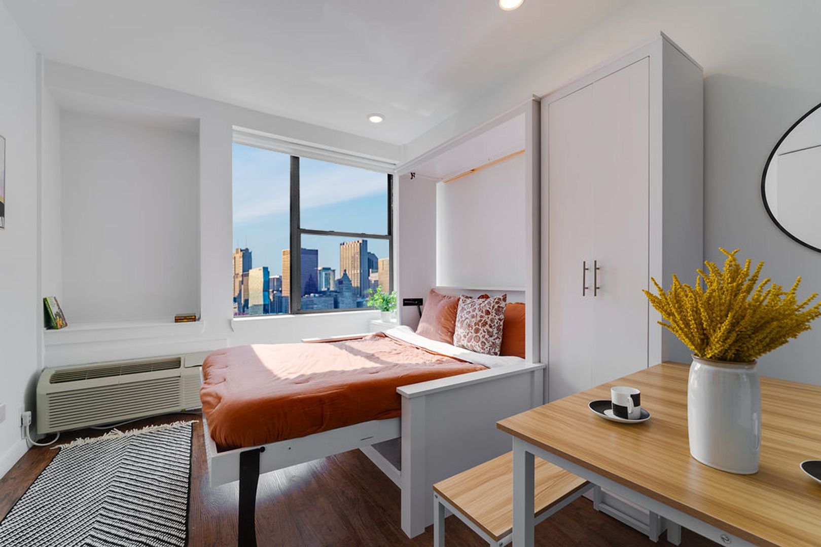 Jersey City, Journal Square Apartment: 253 Academy Street