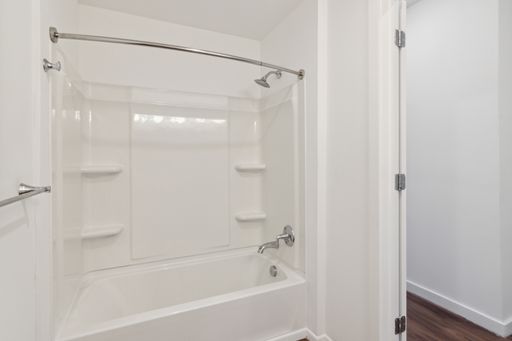 Luxury Studio for Lease – photo 1