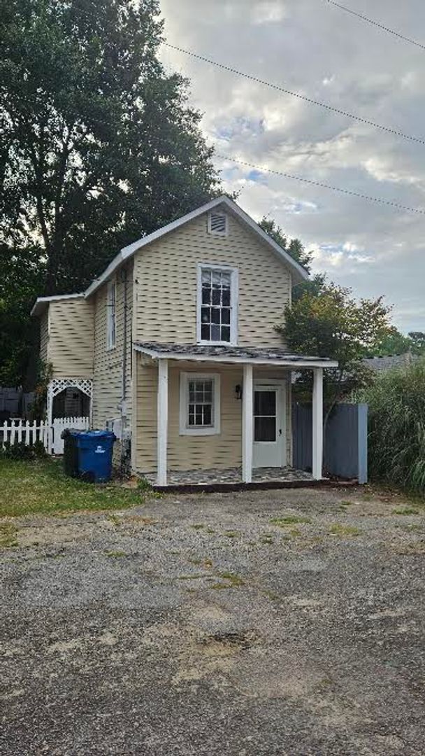 West Columbia Apartment: XXXXX