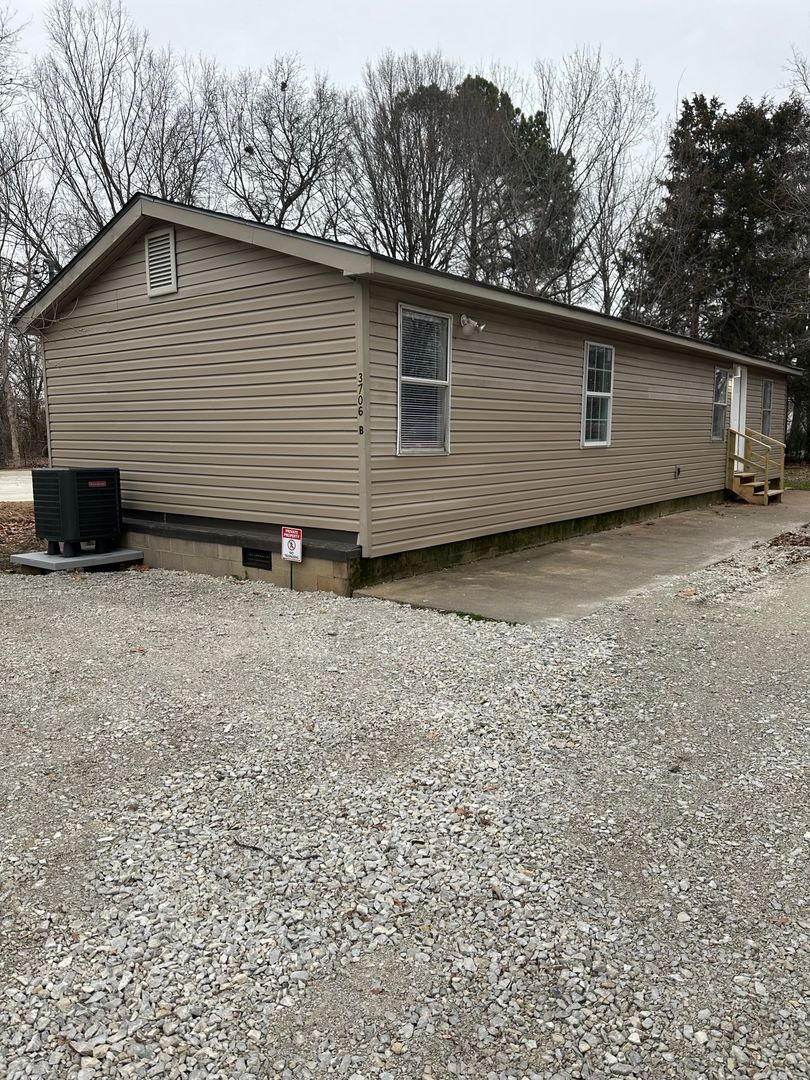 Jonesboro Apartment: 3706 Griffin