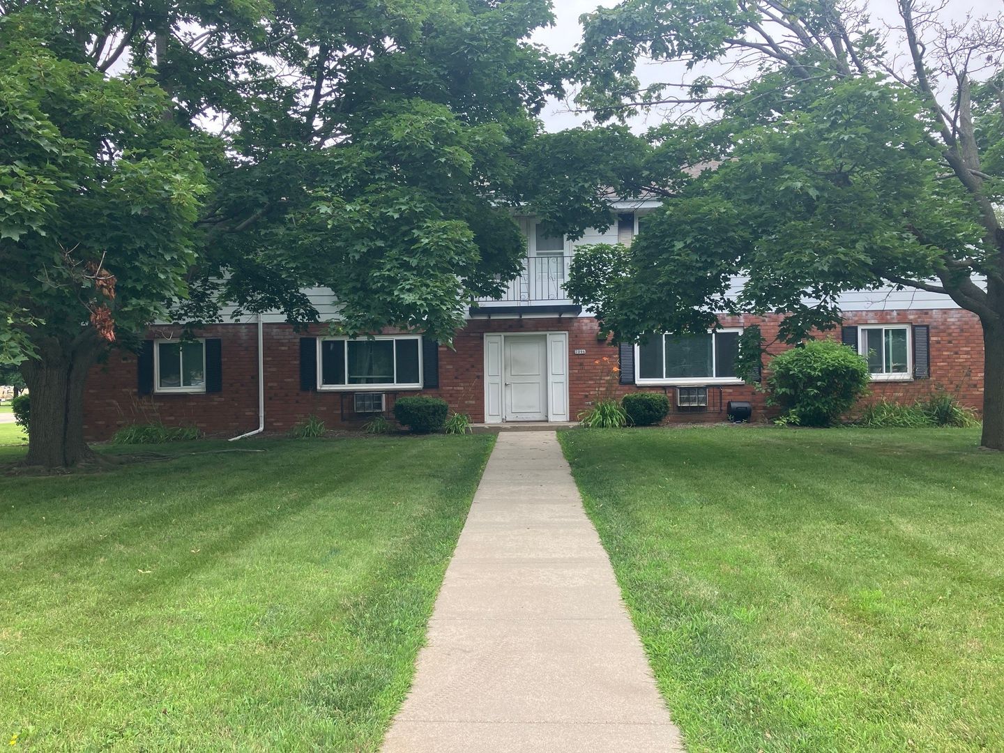 East Troy Apartment: 2096 Lilly Street