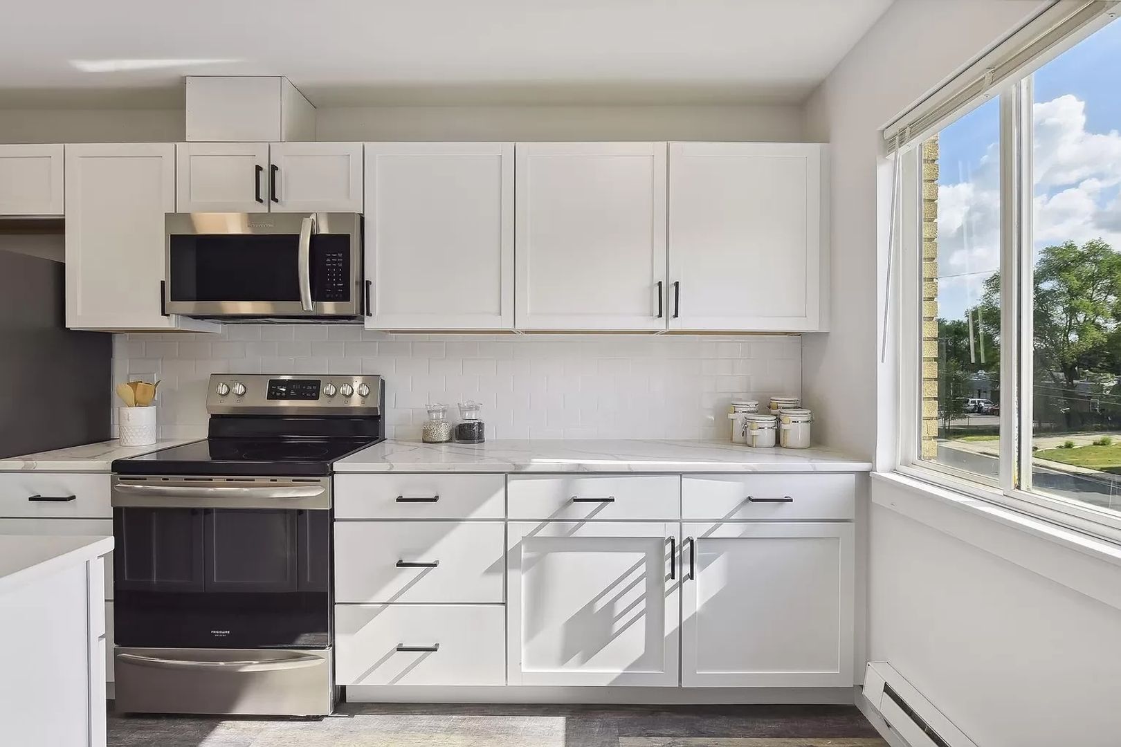 Bloomington Apartment: 9840 Nicollet Ave S