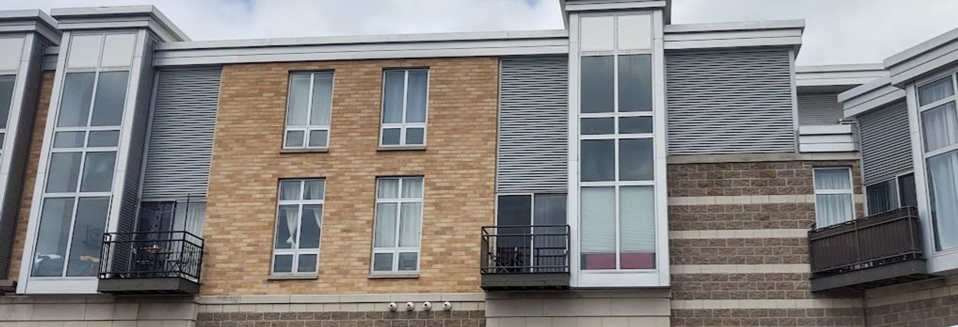 MILWAUKEE Condo: 2121 S KINNICKINNIC AVE UNIT 112