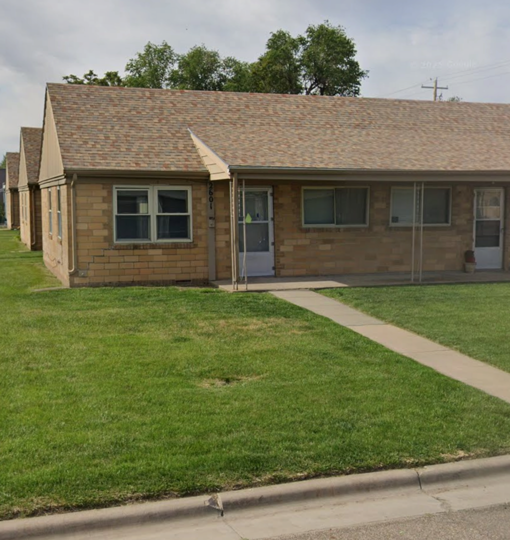 Great Bend Apartment: 2601 20th St.