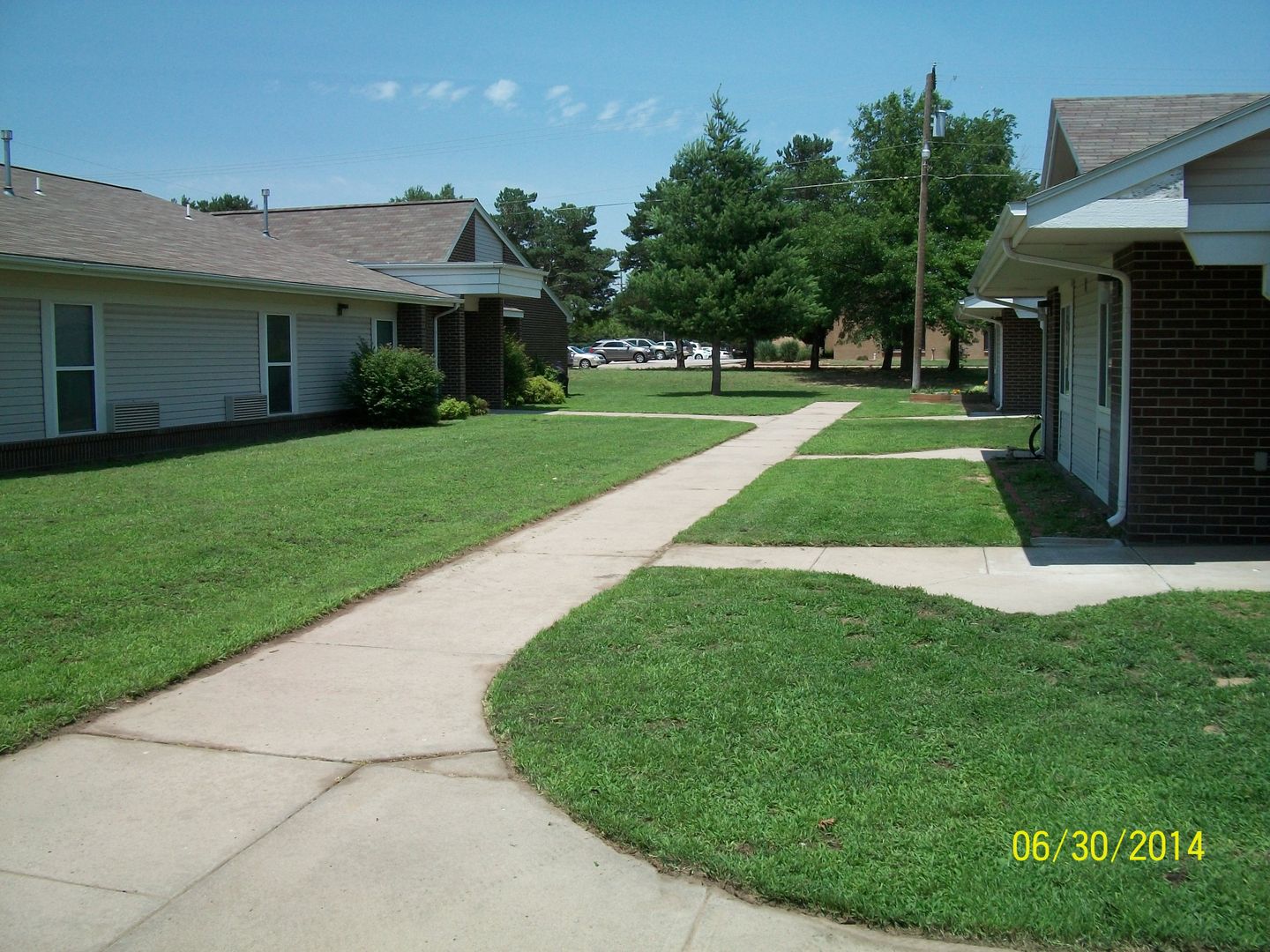 Pratt Apartment: 1500 E. 6th St.