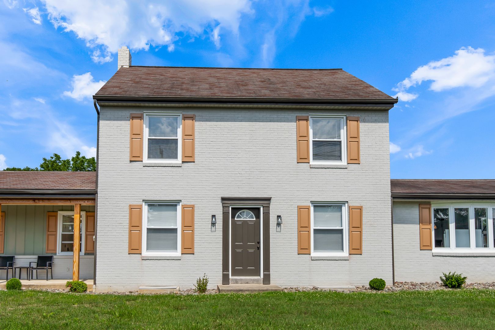 Akron Apartment: 116 S 7th St