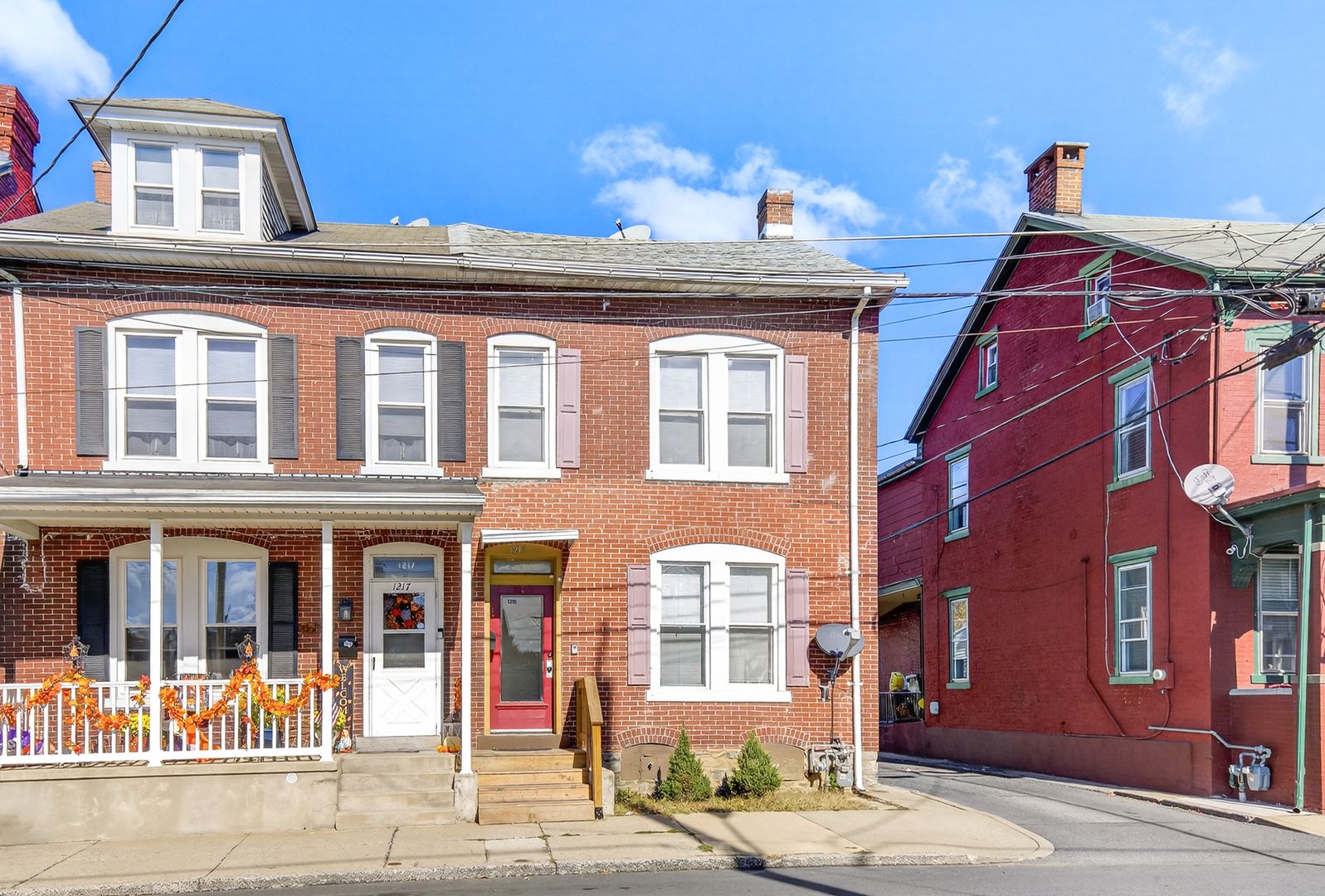 Lebanon House: 1215 Lehman Street