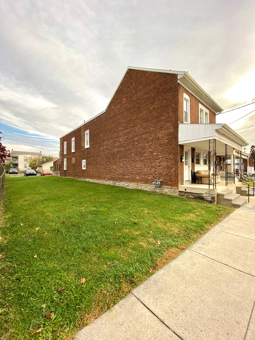 39 Lehman St 