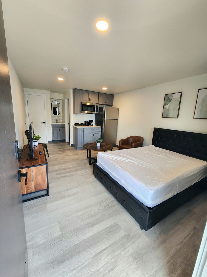 Ronks Apartment: 265 Herr  Rd