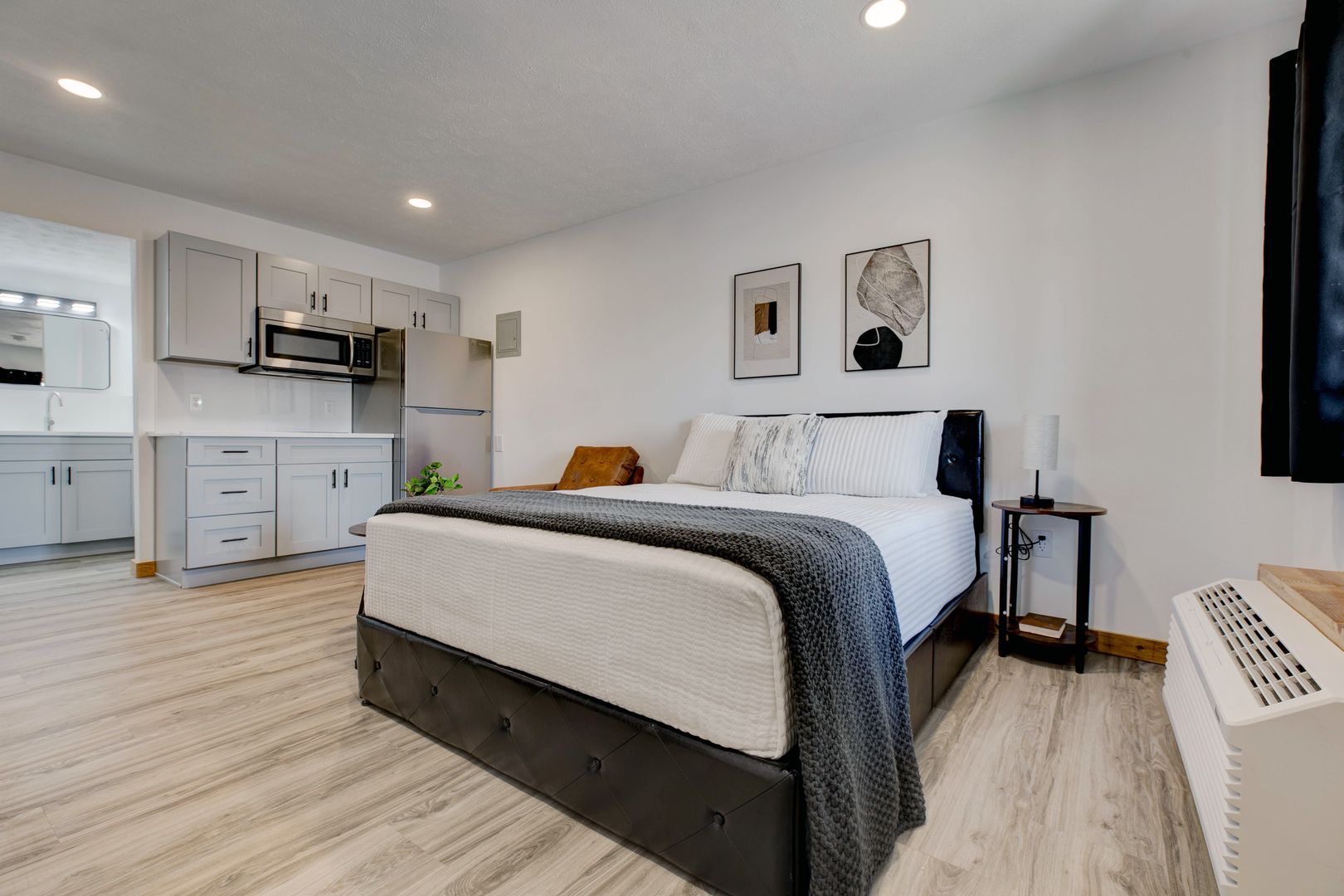 Mt Sterling Apartment: 191 Evans Ave