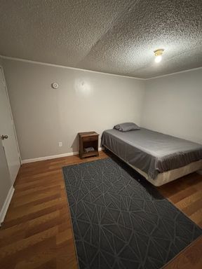 **Furnished ROOM** With shared Kitchen and bathroom