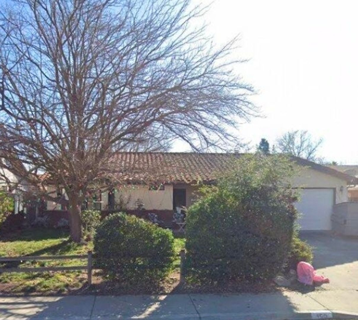 Paso Robles House: 950 Player Ln