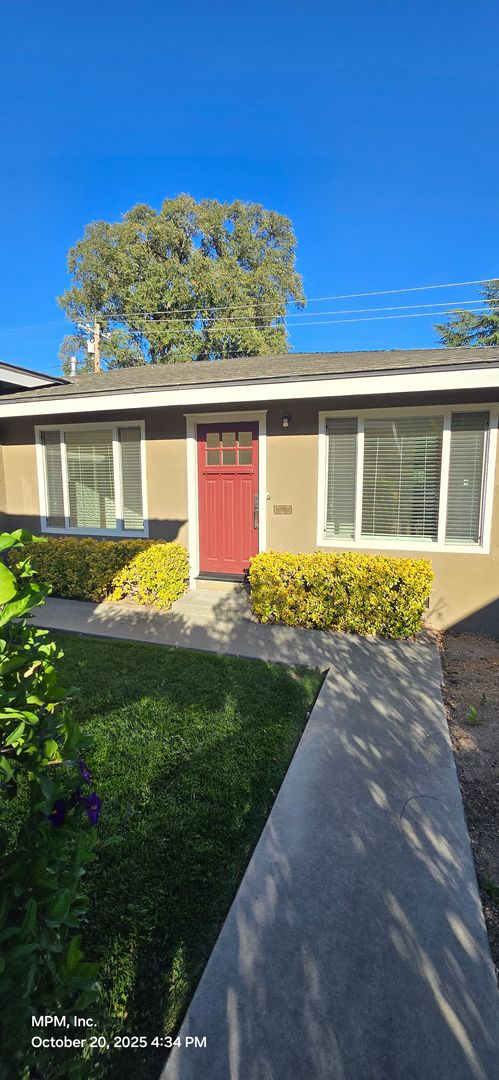 Paso Robles House: 808 Vine St