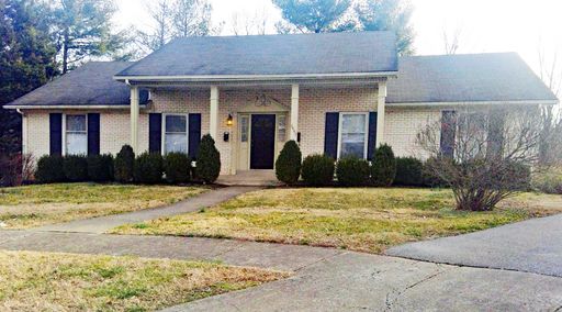 COMING SOON! Lovely Duplex in Lansdowne! HW Floors, Garage, Basement & Bonus Room! – photo 1