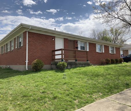 COMING SOON! Nice 2 BR Duplex! Hardwood Floors, Off-Street Parking, W/D Hookups – photo 1