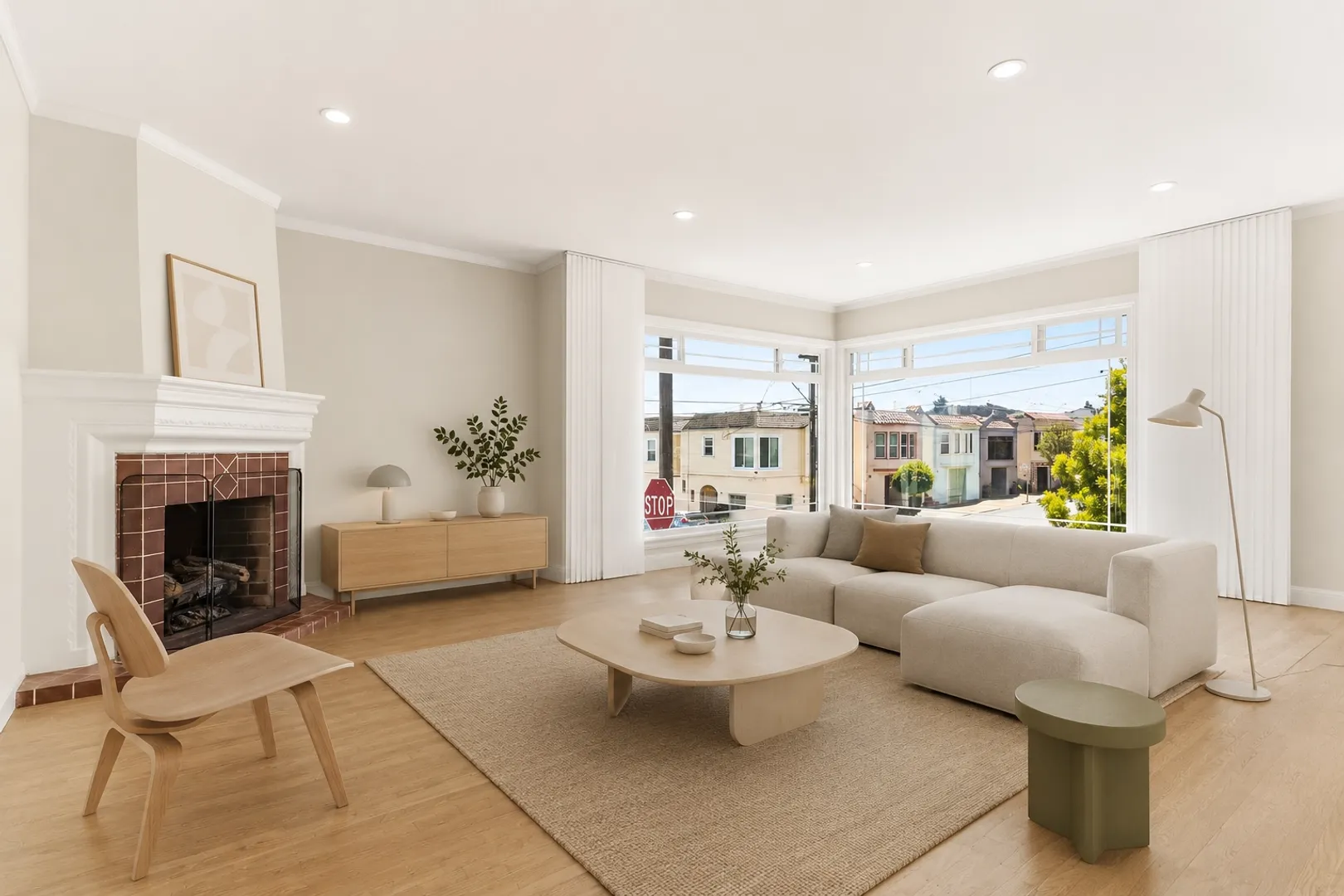 San Francisco House: 290 Holyoke Street