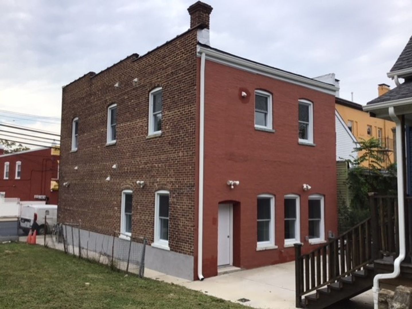 Perth Amboy Apartment: 688 State St