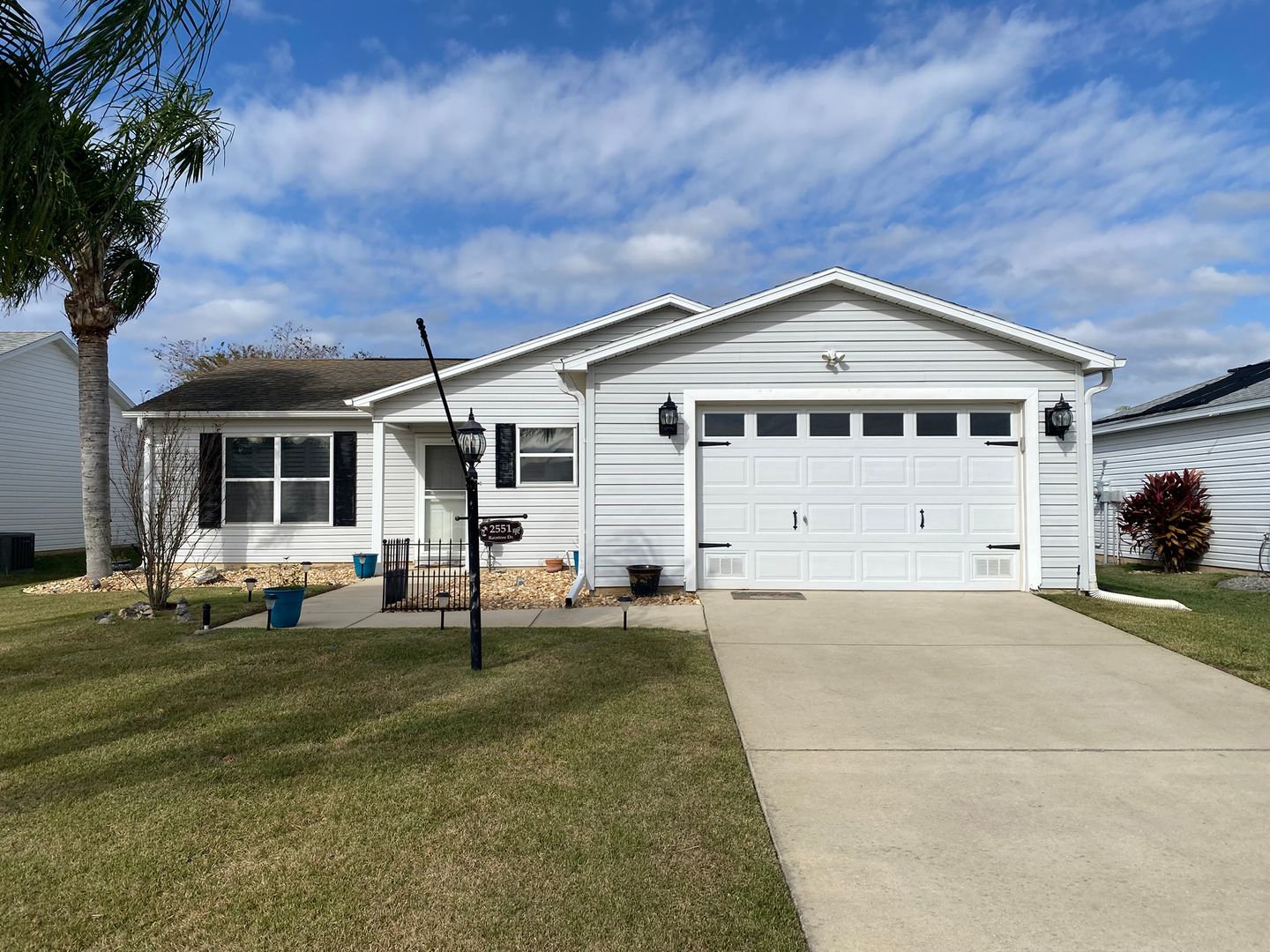 The Villages House: 2551 Raintree Dr.