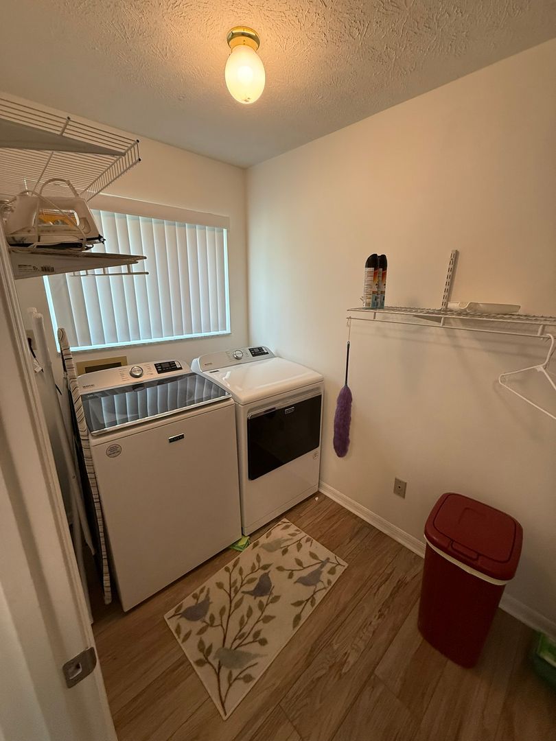 Laundry room at 1231 - Heminger