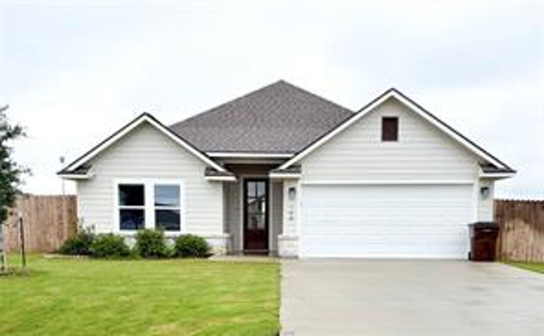 Snook House: 148 Turnrow Cove