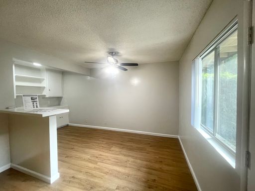 STUNNING APARTMENT IN A GREAT LOCATION!