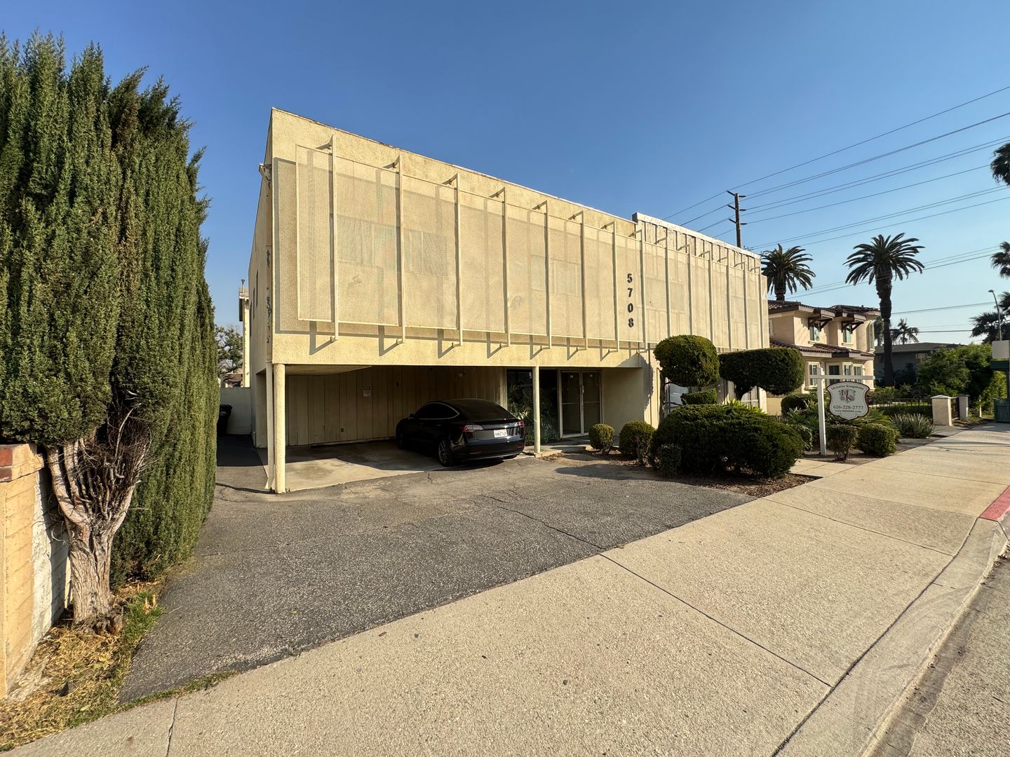 Temple City Apartment: 5708 Temple City Blvd.