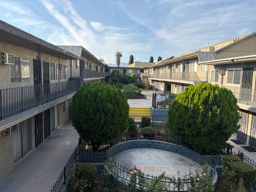 One Bedroom One Bathroom in San Fernando! Call Now To Schedule A Tour!