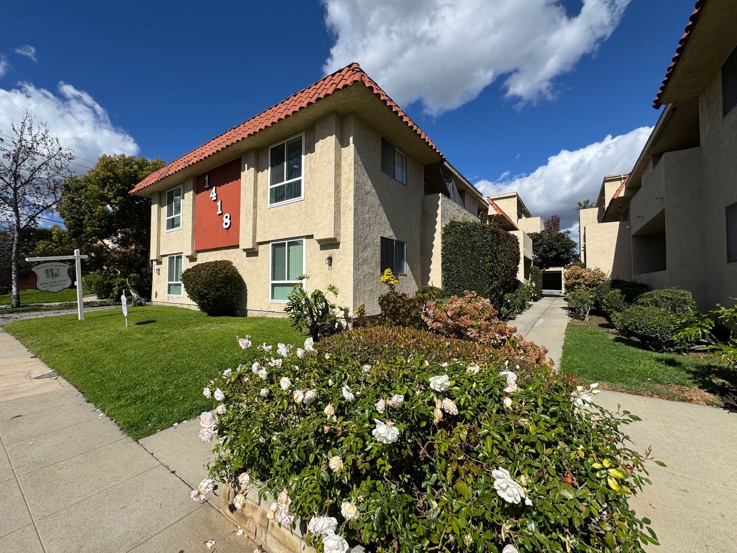 South Pasadena Apartment: 1418-1422 Bank St.