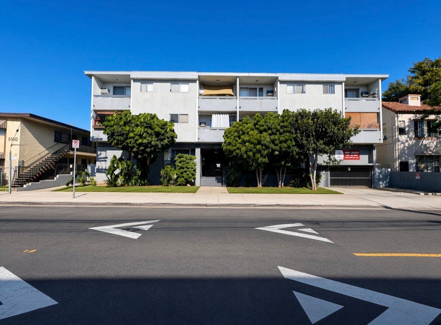 Los Angeles Apartment: 1150 N. Normandie Ave.