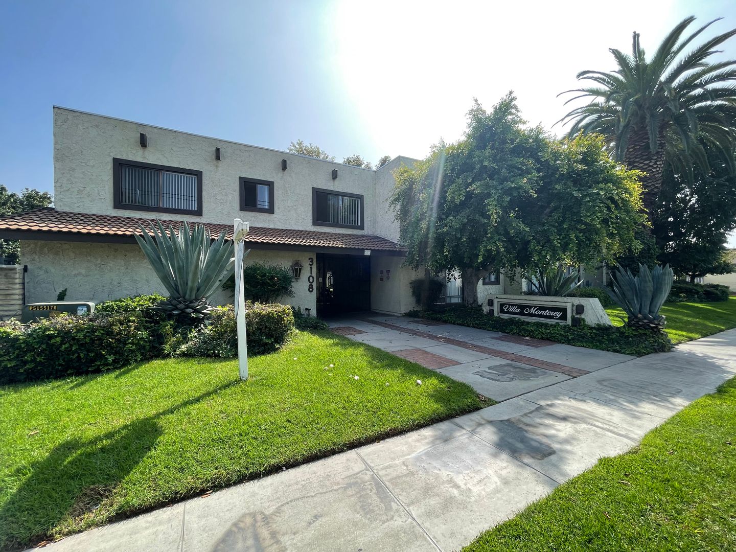 Baldwin Park Apartment: 3108 Vineland Avenue