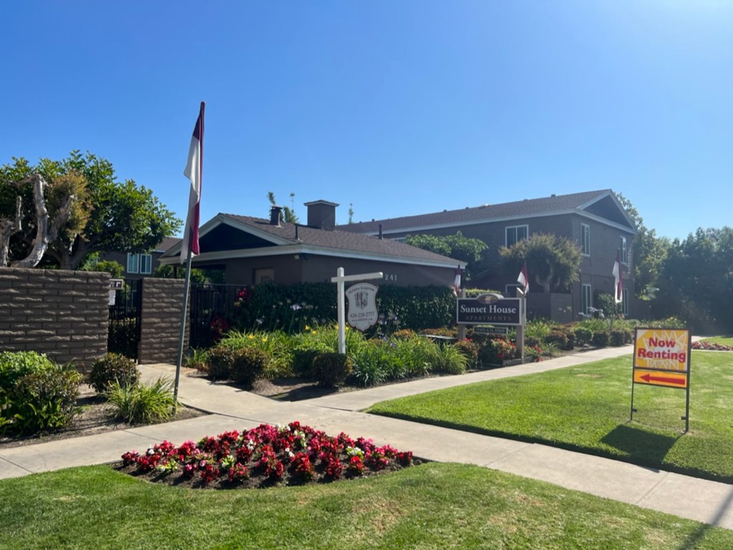 Costa Mesa Apartment: 241 W Wilson Street