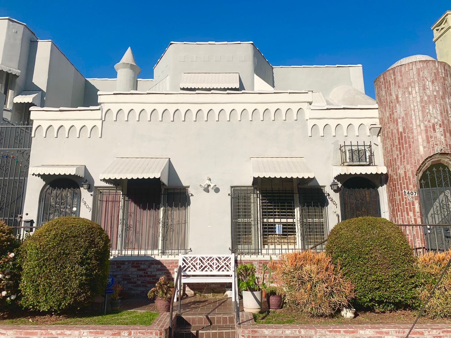 Los Angeles Apartment: 6407 Orange St.