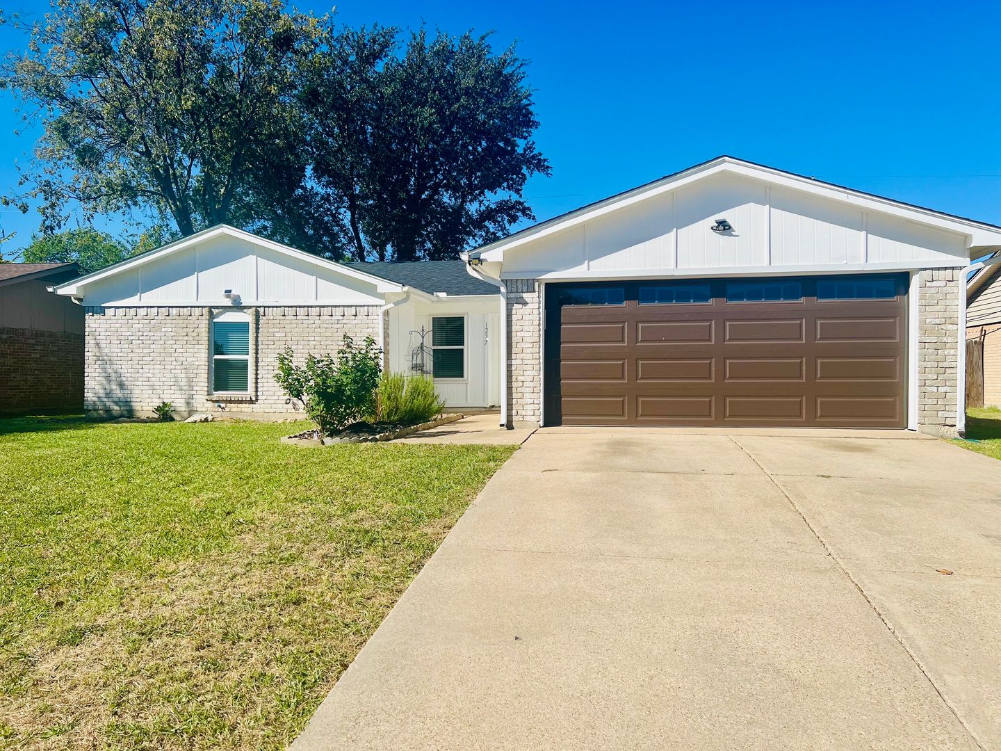Fort Worth House: 1237
