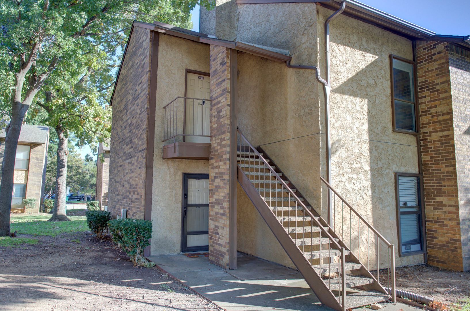 Arlington Condo: 1109 Calico Ln