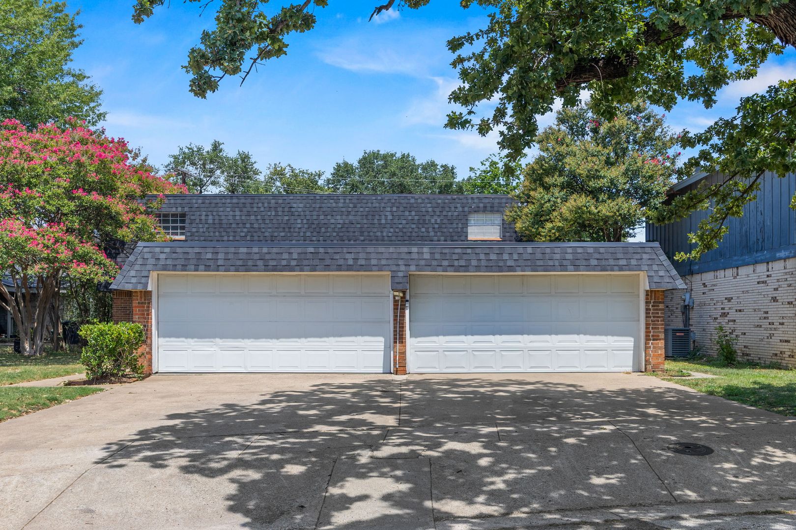 Arlington House: 2019 Fleur De Lis Ct