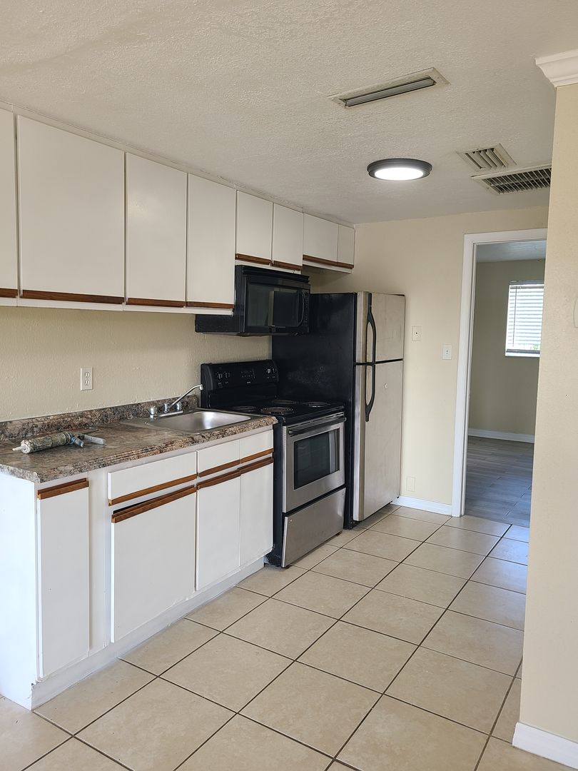 New Port Richey Apartment: 4809 Grand Blvd