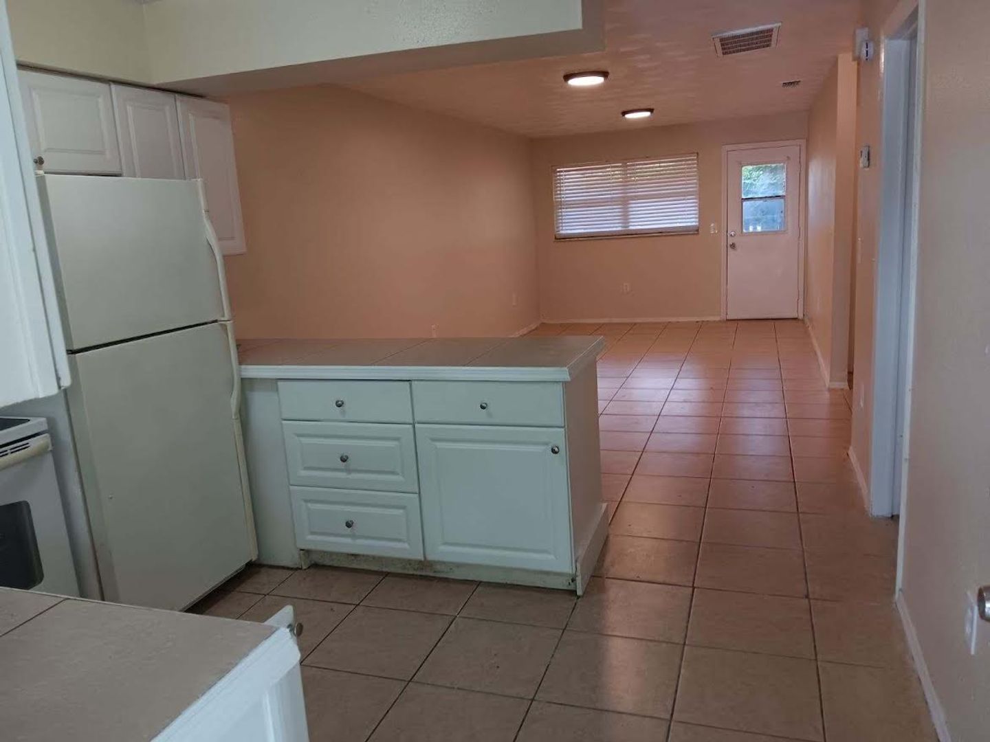 New Port Richey Apartment: 6214 - 6216 Massachusetts ave