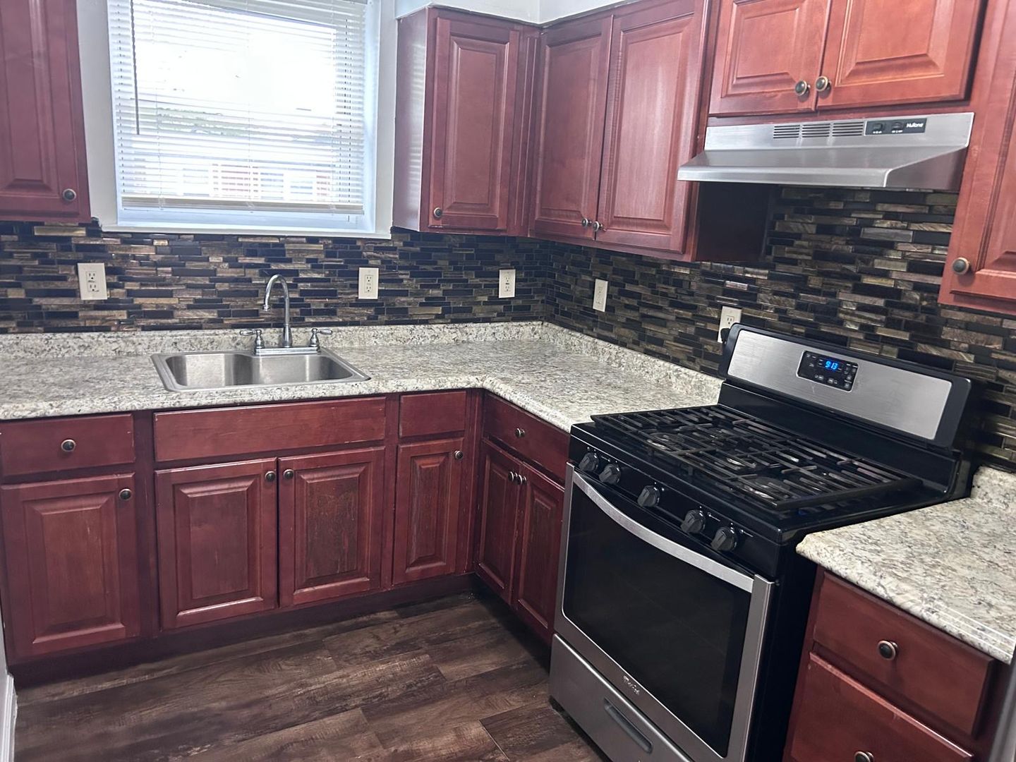 PLAINFIELD Apartment: 907-911 WEST 7TH STREET