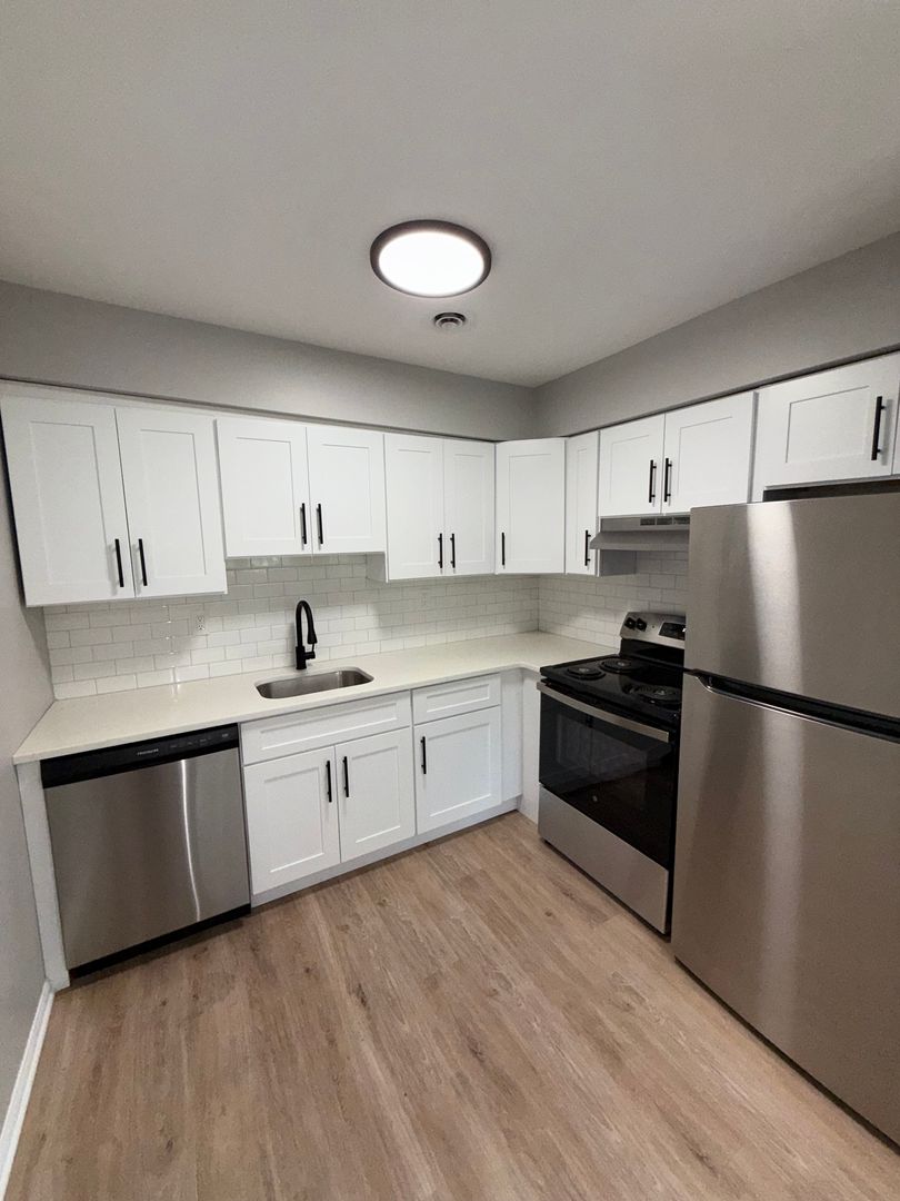 Merchantville Apartment: 200 E. Maple Ave