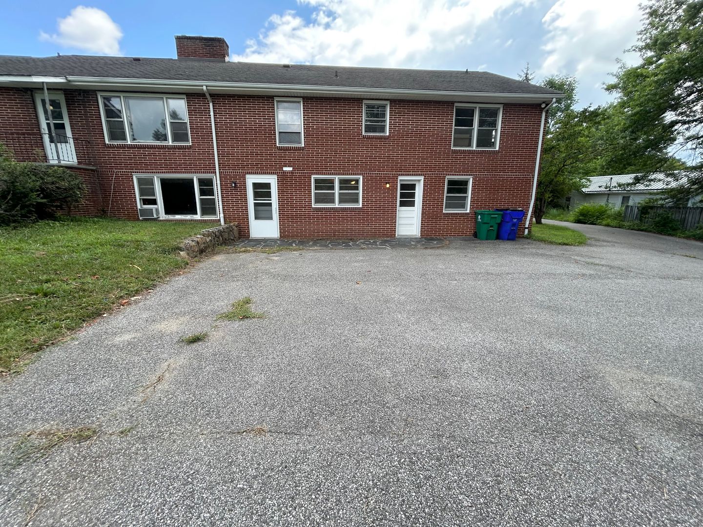 Blacksburg Apartment: 1111 Progress St