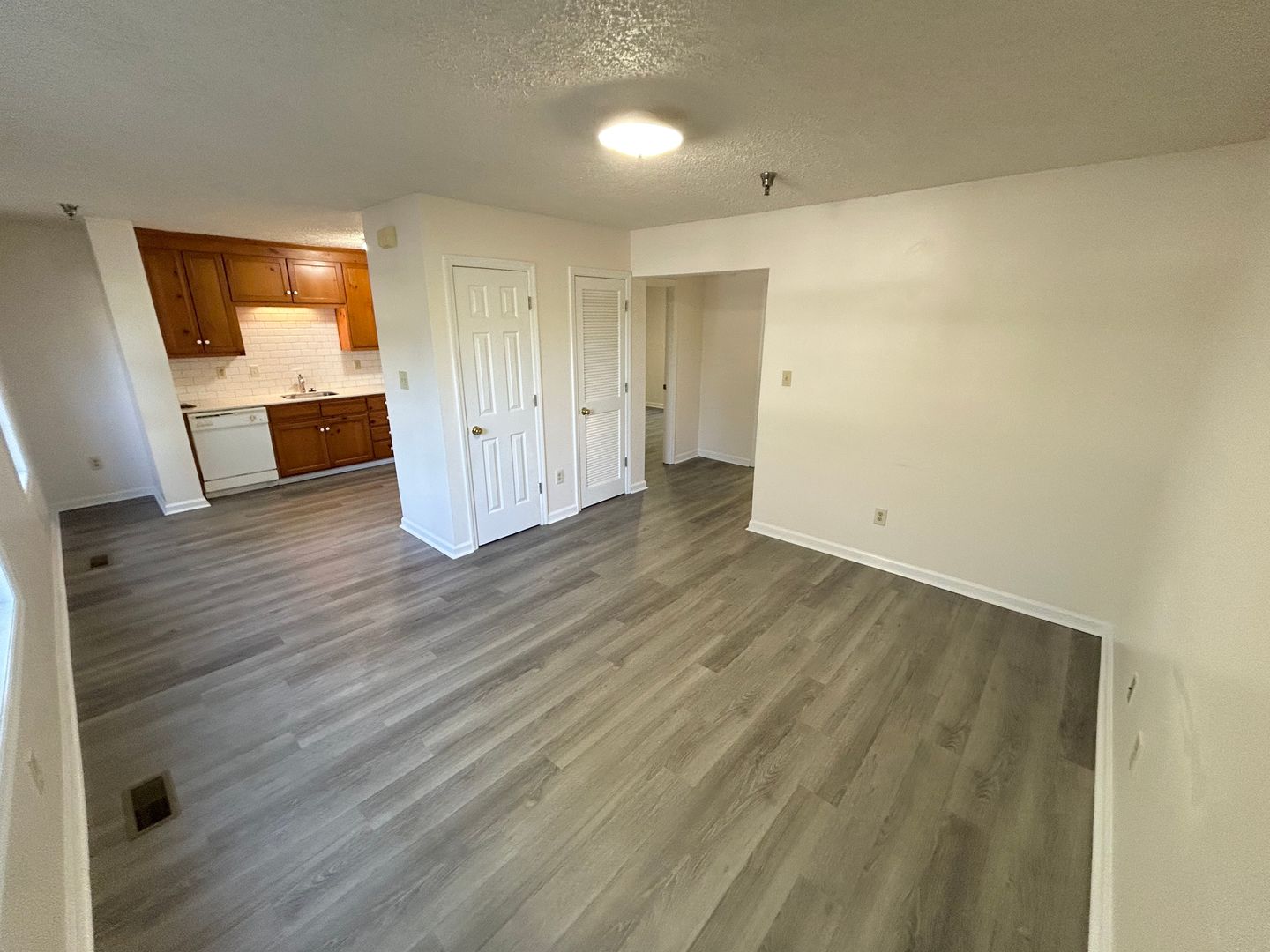 Blacksburg Apartment: 1324 North Main Street