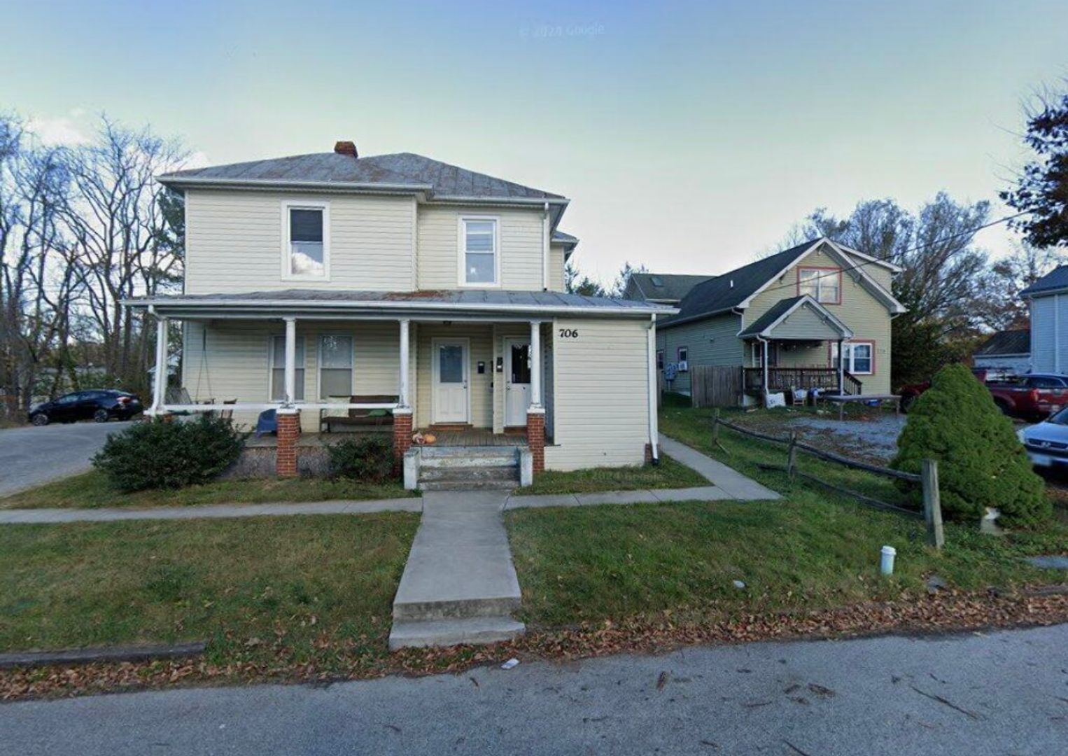 Blacksburg Apartment: 706 Progress St