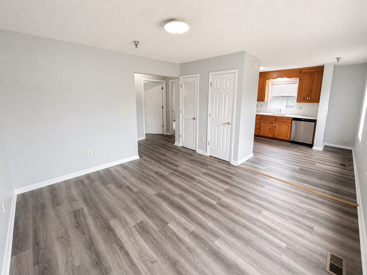 Blacksburg Apartment: 1324 North Main Street