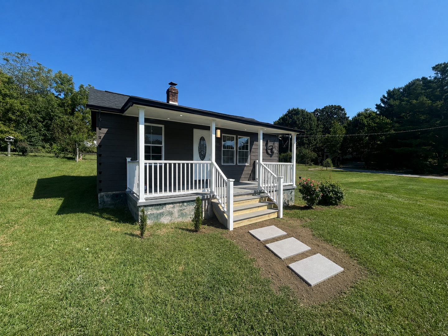 Christiansburg House: 680 Fralin Alley NE