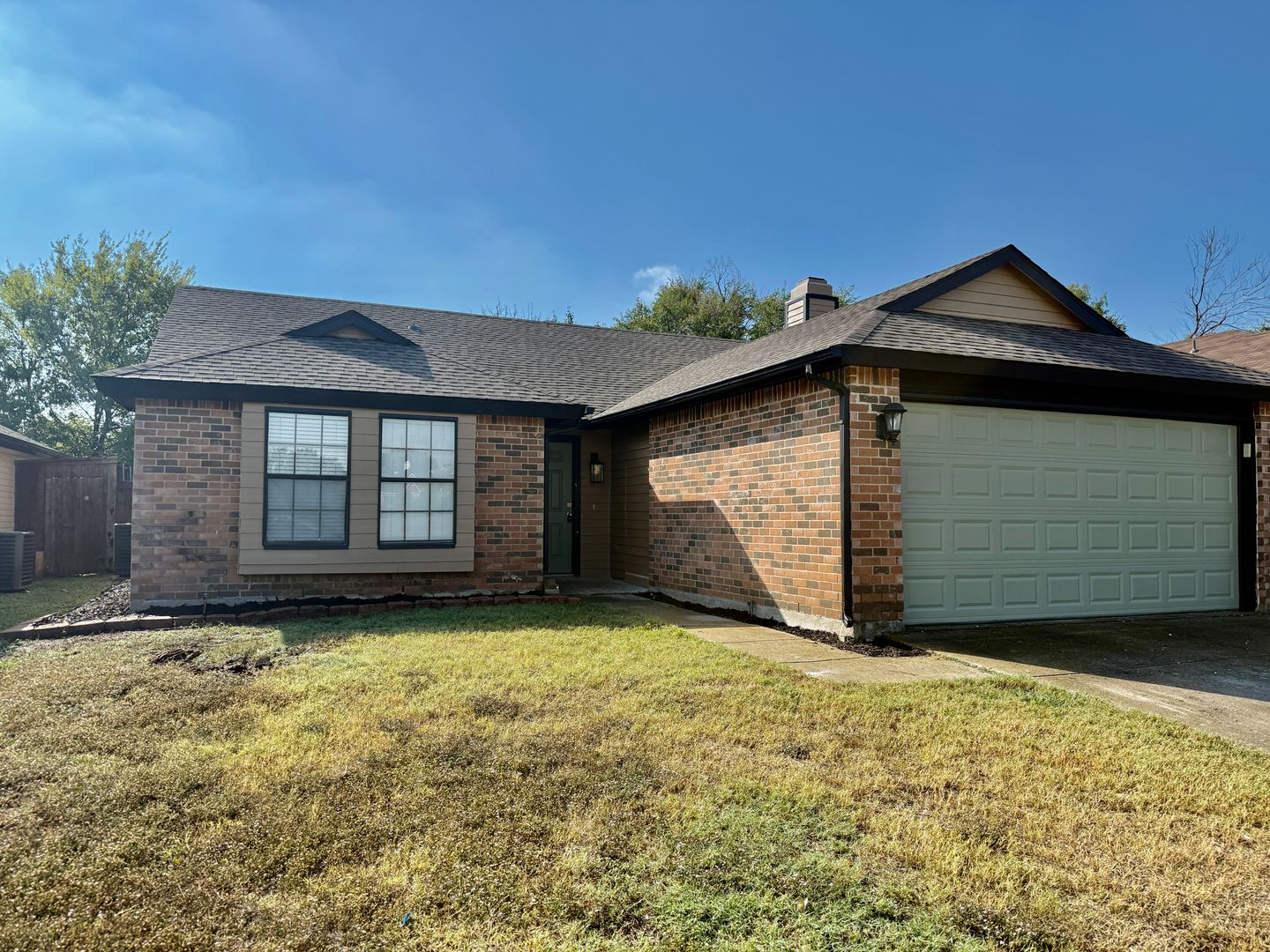 Fort Worth House: 4220 Staghorn Circle N