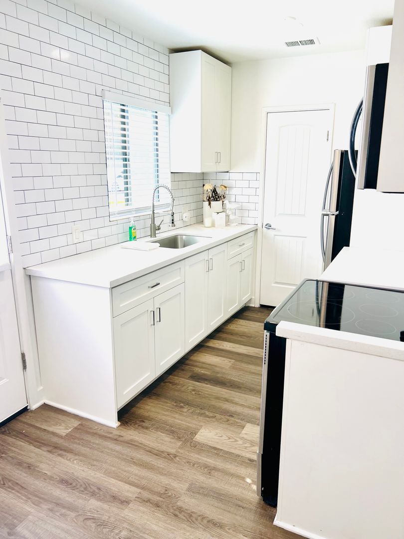 Phoenix Apartment: 5628 N. 6th Street